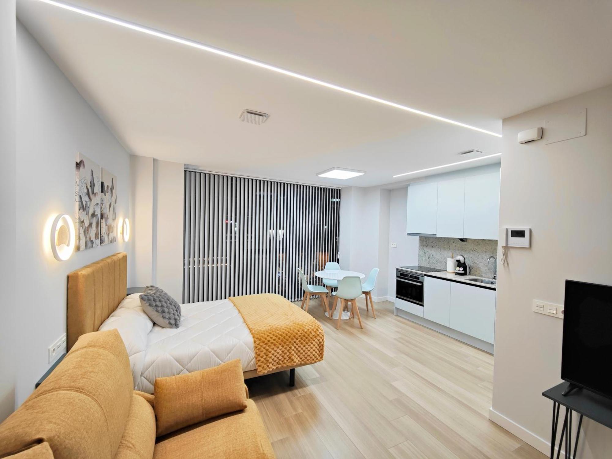 Apartamentos Centro Oviedo Caveda Екстер'єр фото