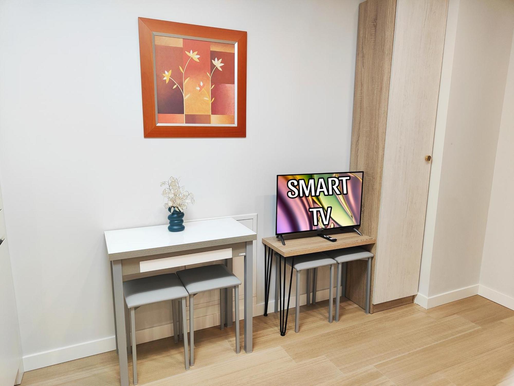 Apartamentos Centro Oviedo Caveda Екстер'єр фото