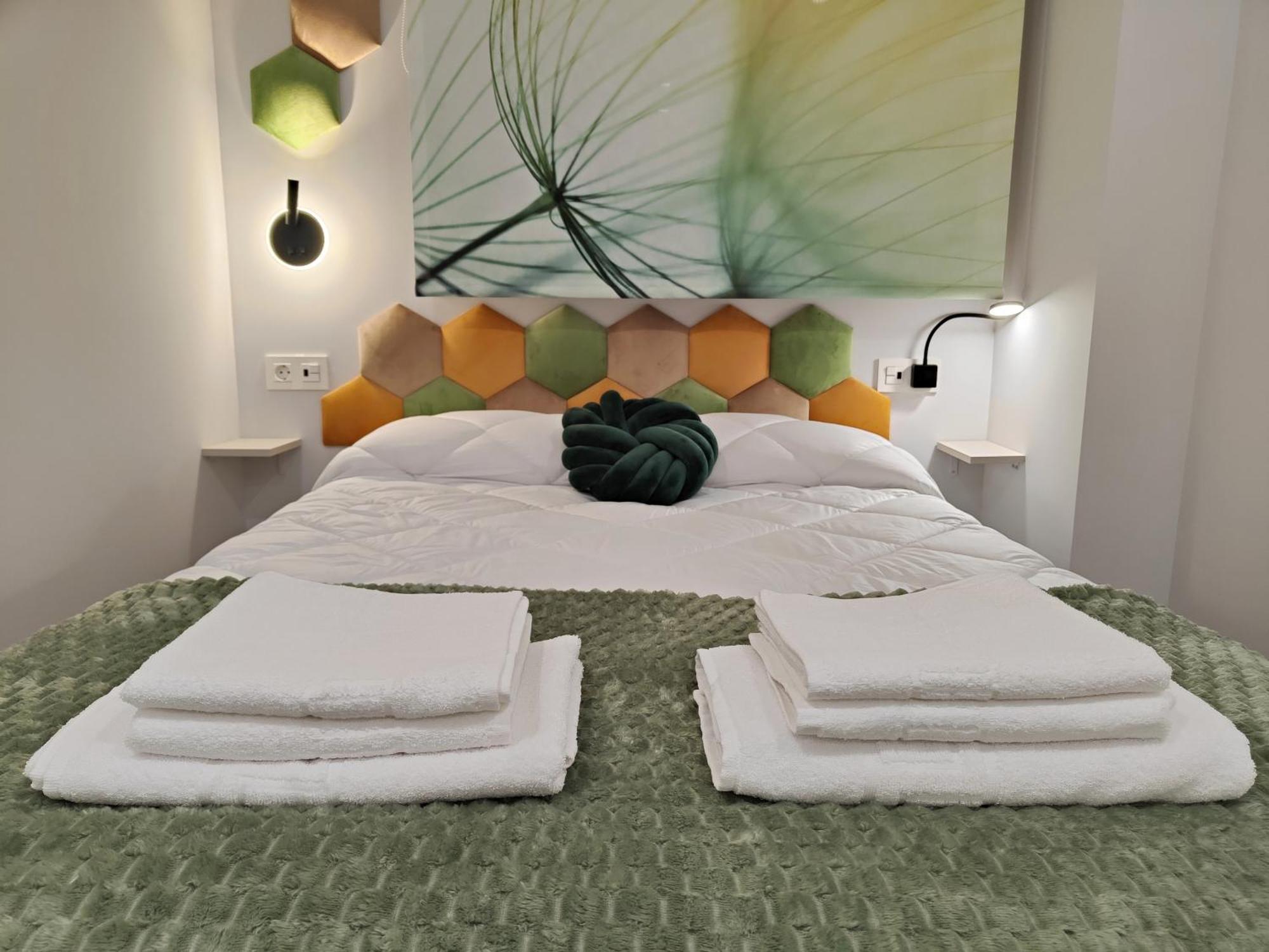 Apartamentos Centro Oviedo Caveda Екстер'єр фото