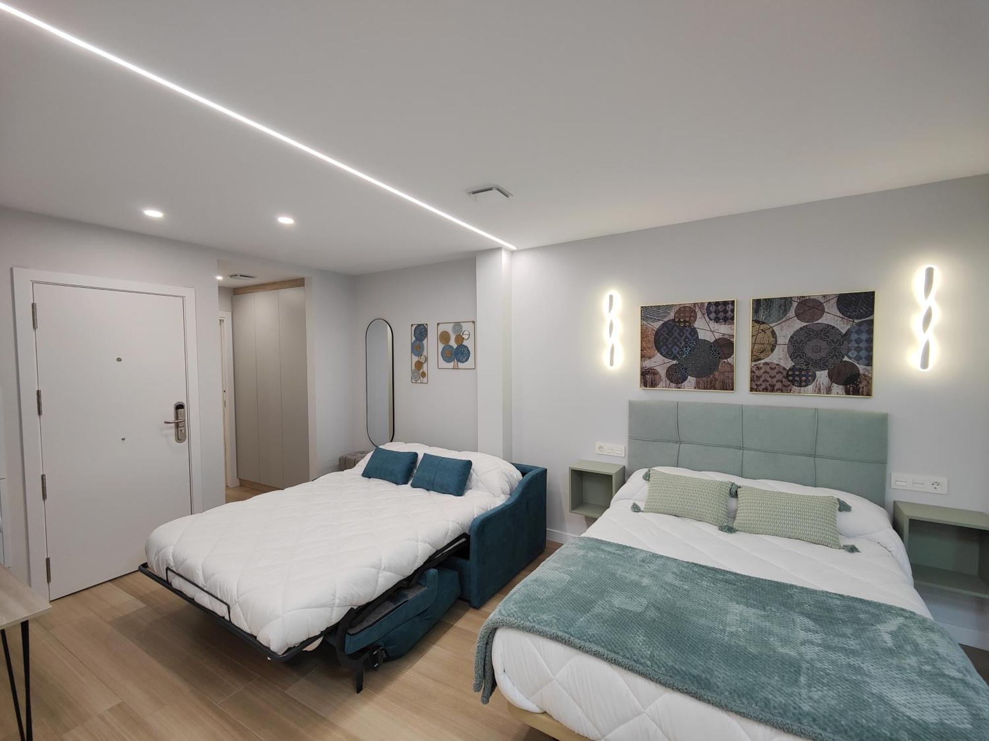 Apartamentos Centro Oviedo Caveda Екстер'єр фото